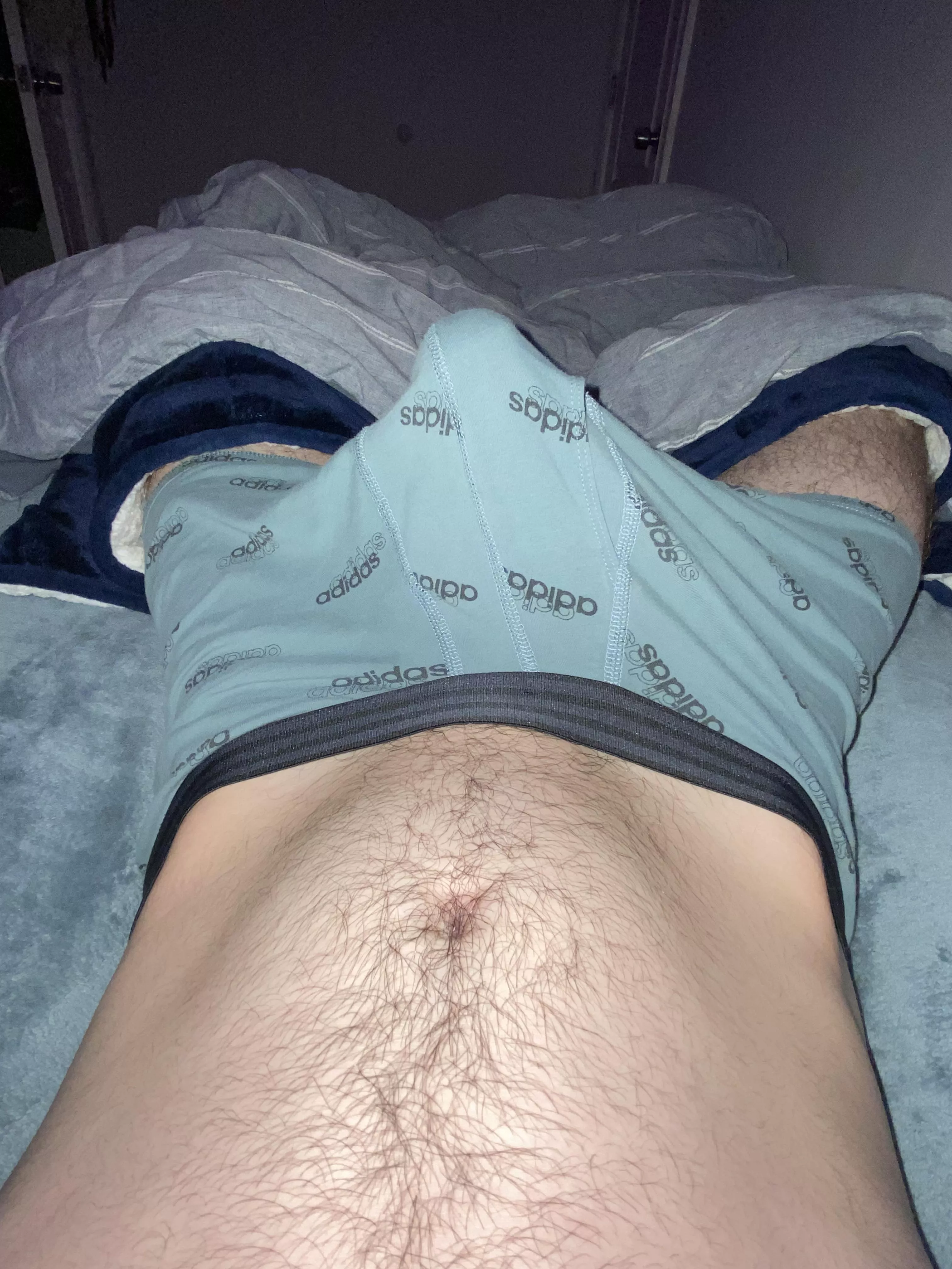 What I woke up to, definitely gonna need some help 😩