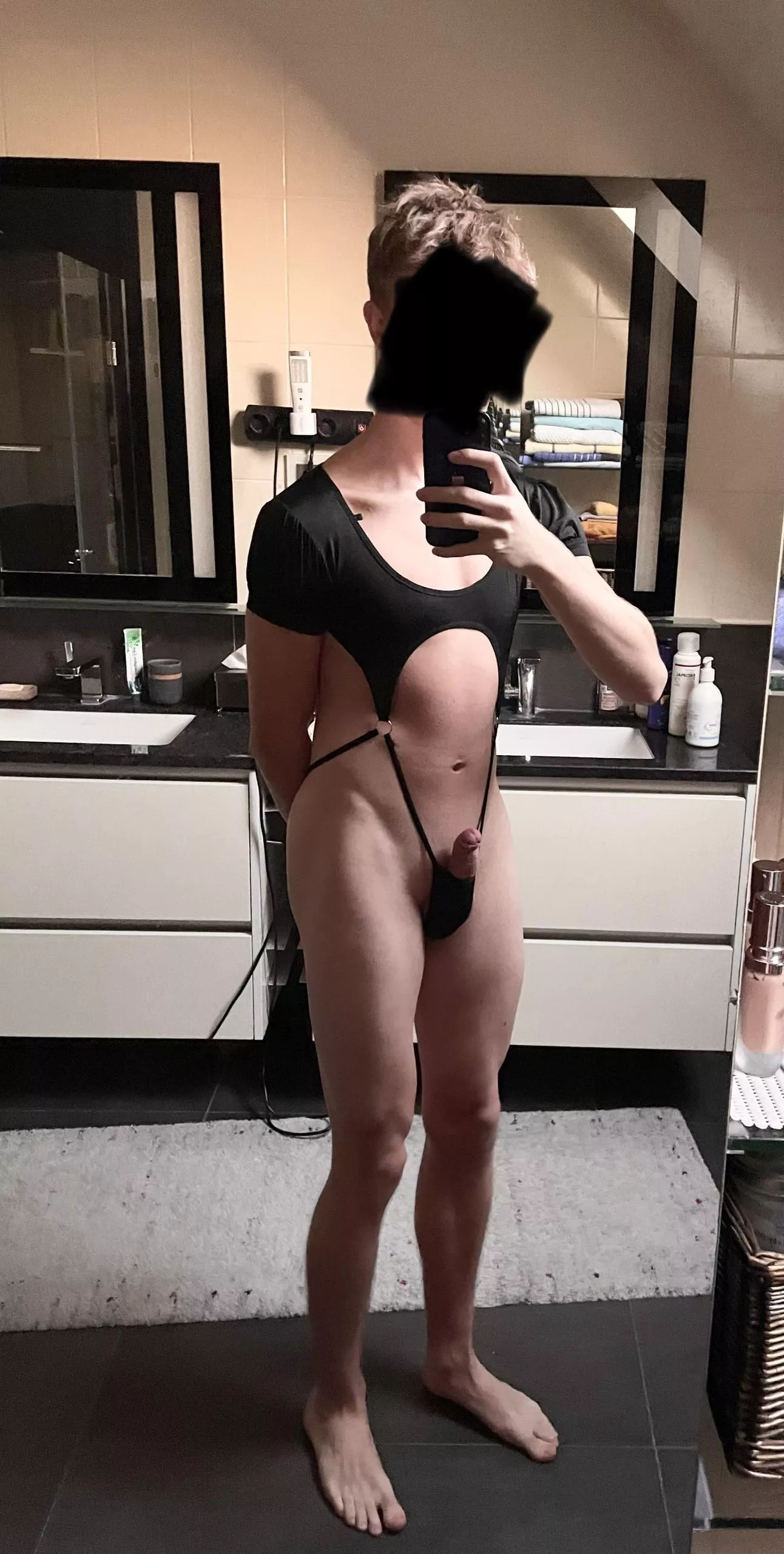 18 full body pic and my small thing