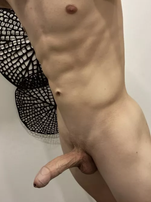 19 year old but experienced like a 30 years old men