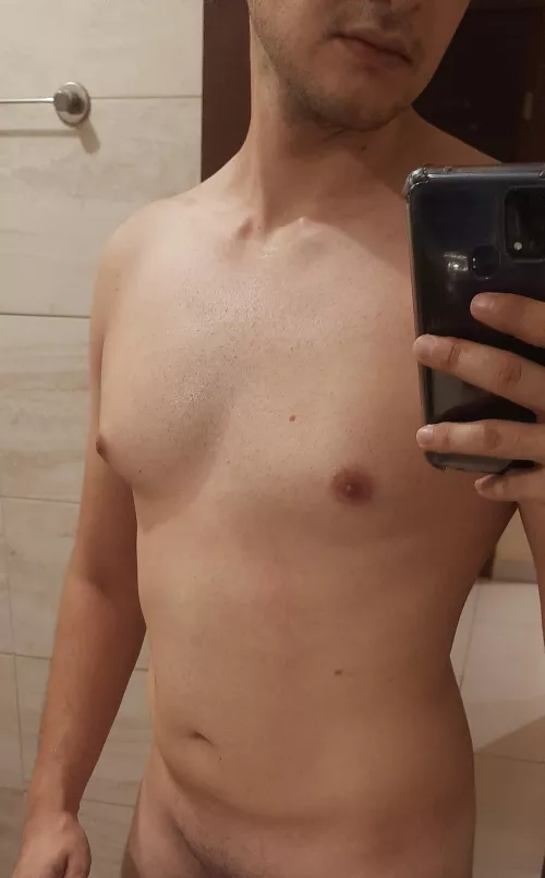 27 M what do you think? was self conscious about manboobs for a long time, now I think they are fine