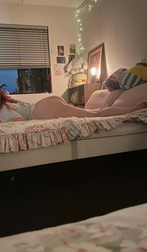 Come over and fuck my ass maybe? 🥹