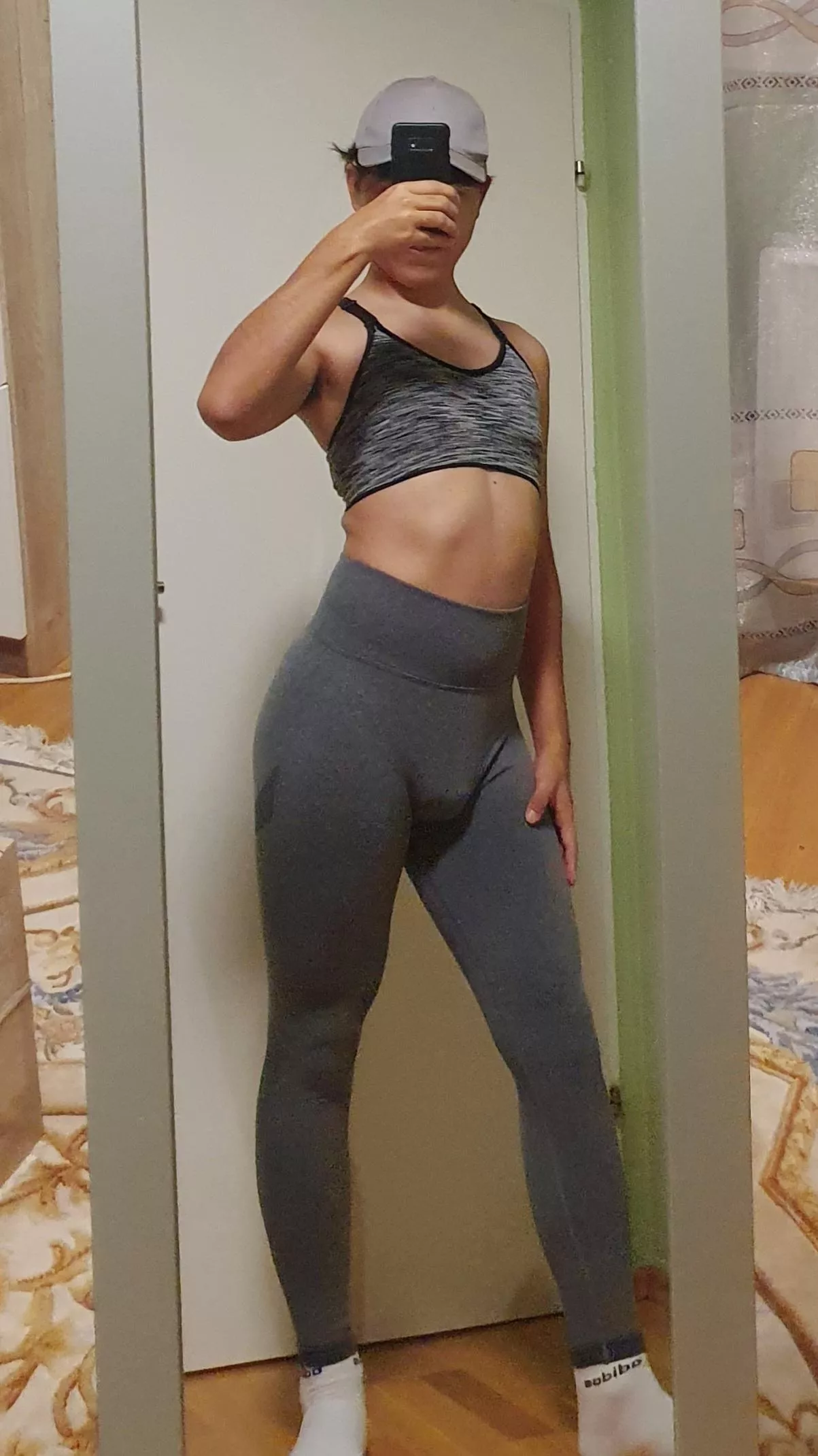 Does anyone like fit femboys?