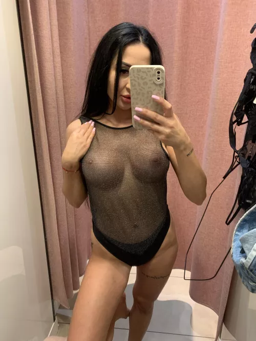 I'm off to the supermarket. Maybe I'll meet you there.