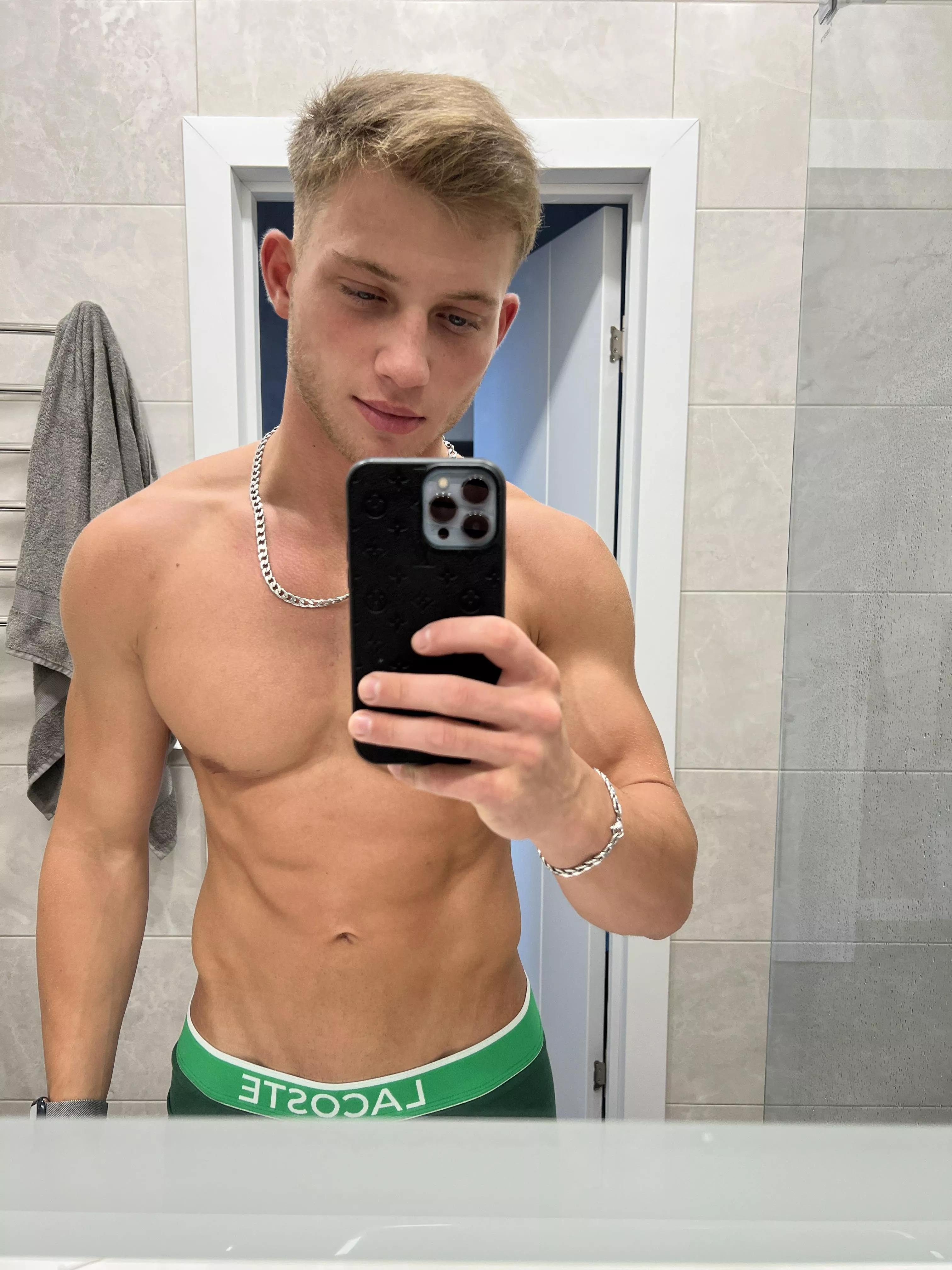 In what outfit do you usually brush your teeth?