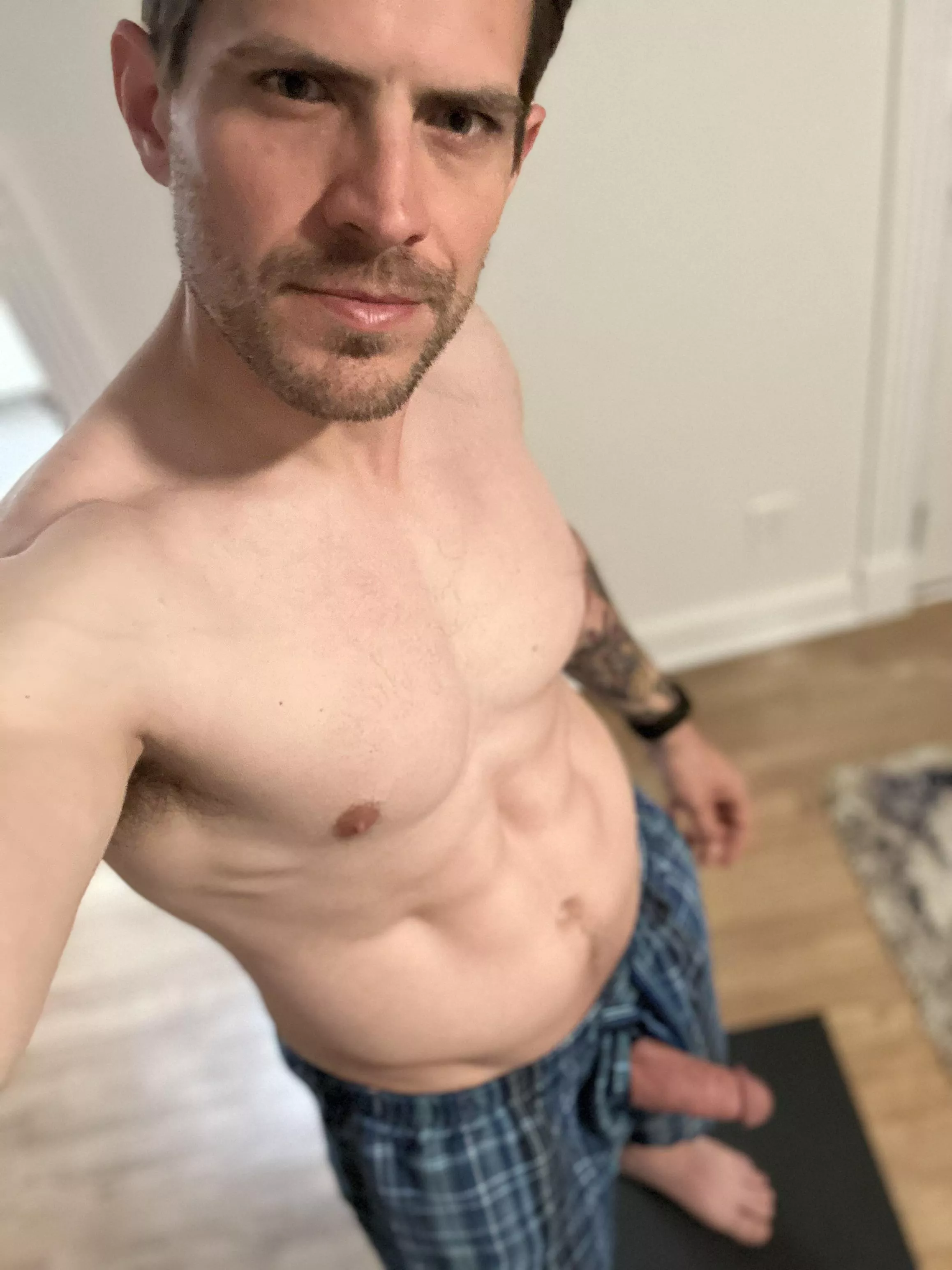 It definitely feels like a fuck me Friday! What do you think?