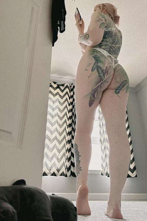 Only thing left to do before moving out is to take some last few snaps