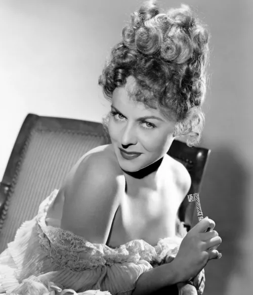 Paulette Goddard (1946)