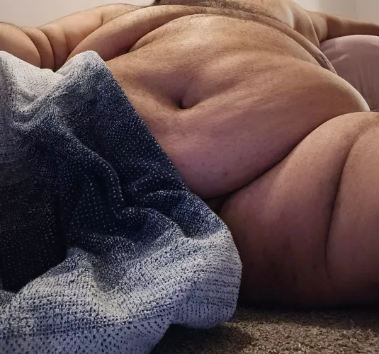 Showing off my big bully should I move the towel!