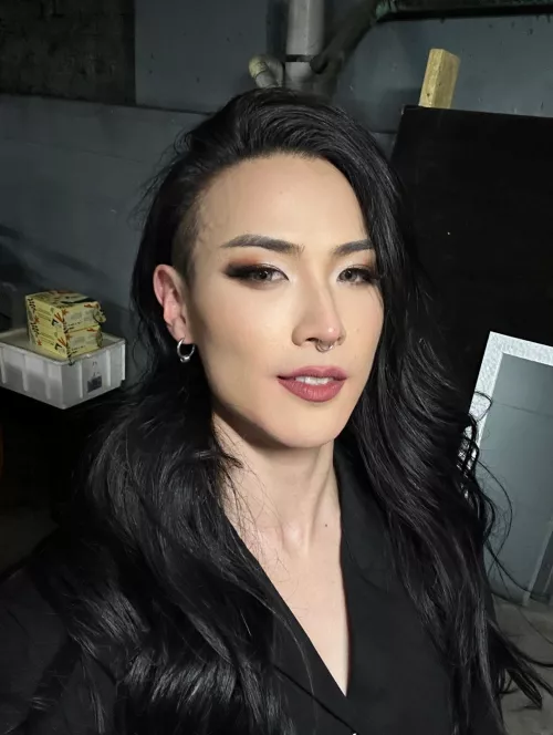 Soft makeup kinda day 🙈