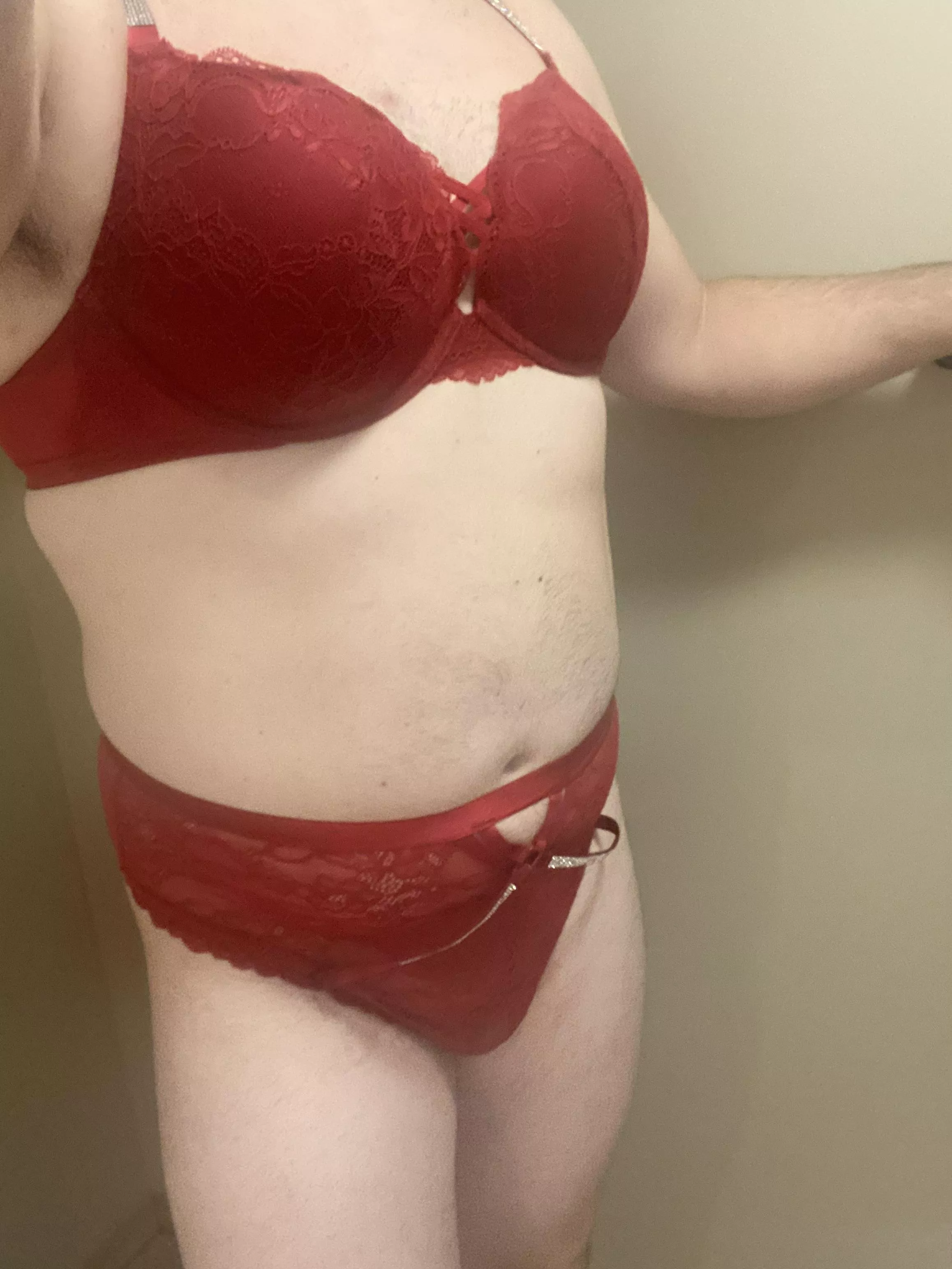 The more I buy the more I like red!!