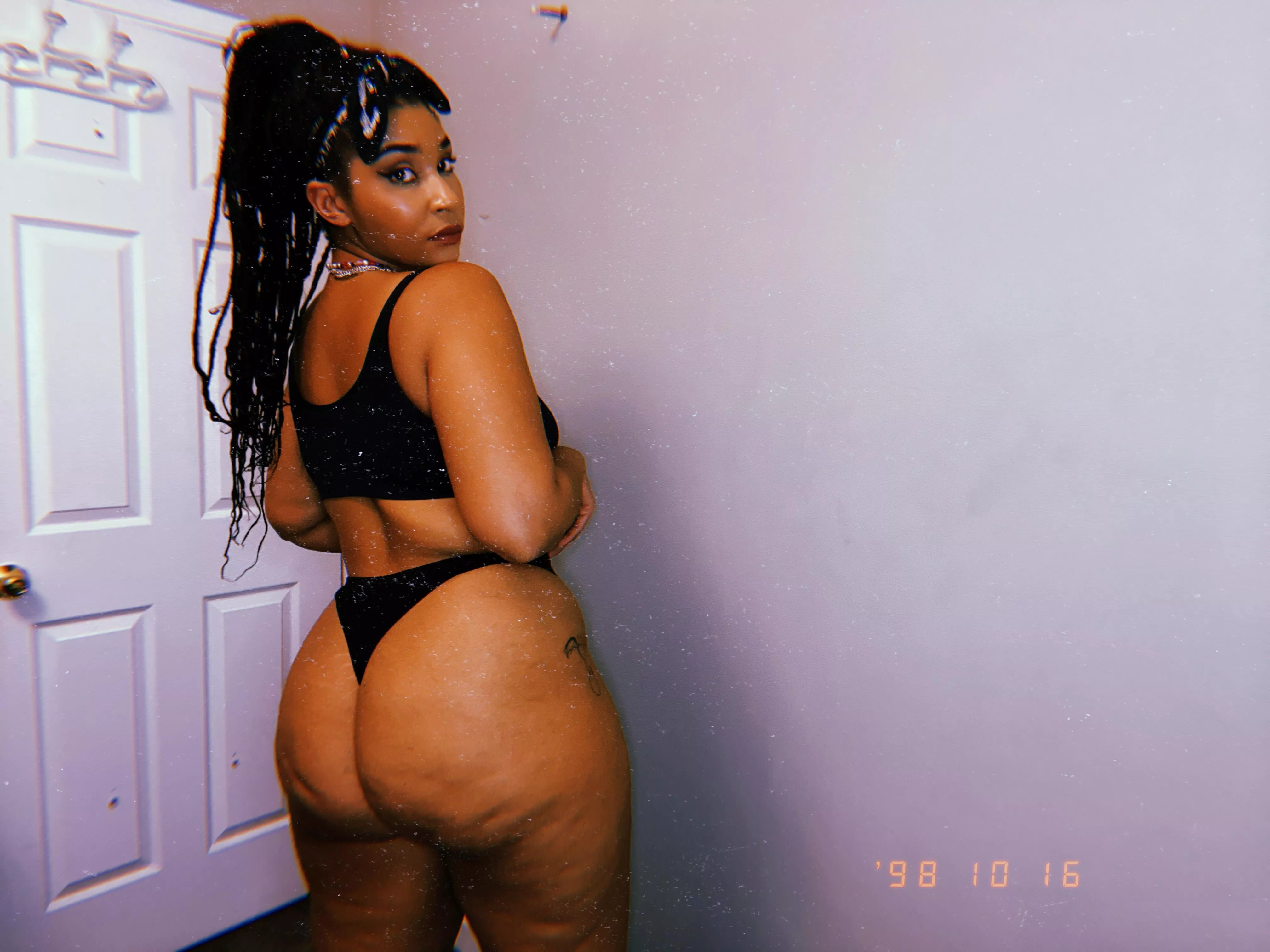 these thighs are ready to crush