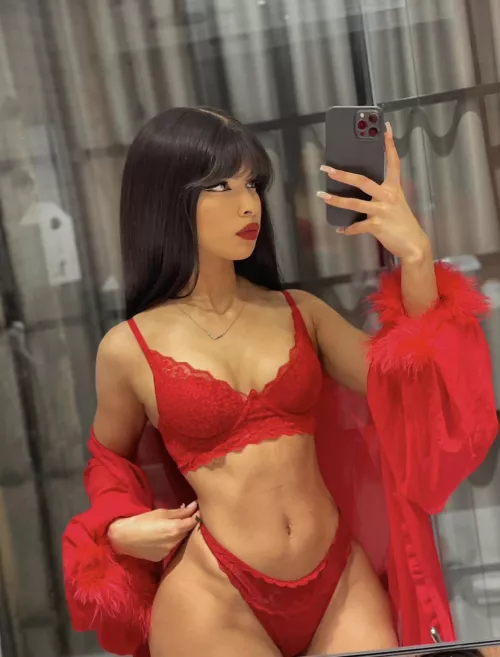 3 months into 19 and I'm still single, can I be anyone's gf?