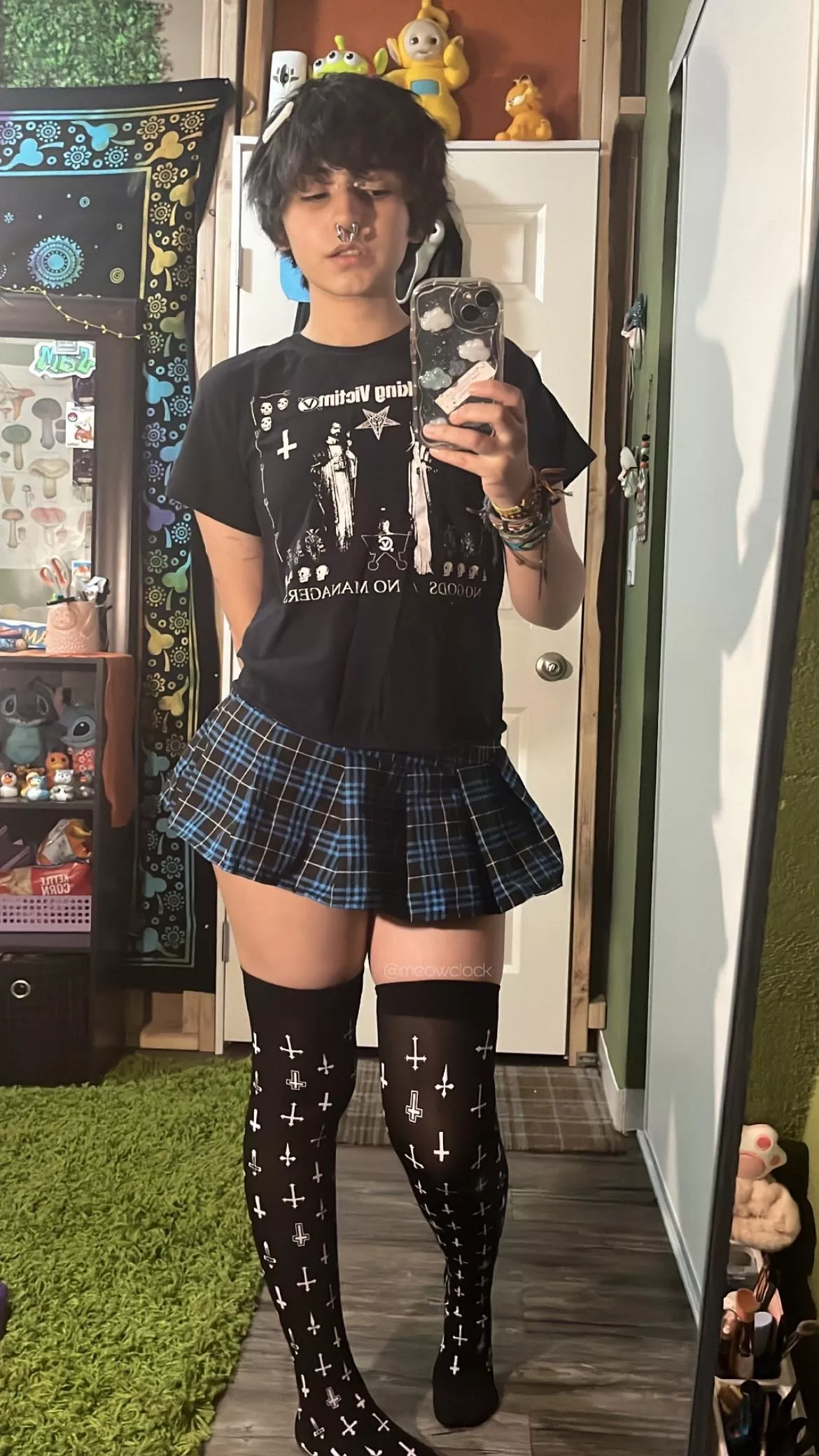 anyone like punk femboys? c: