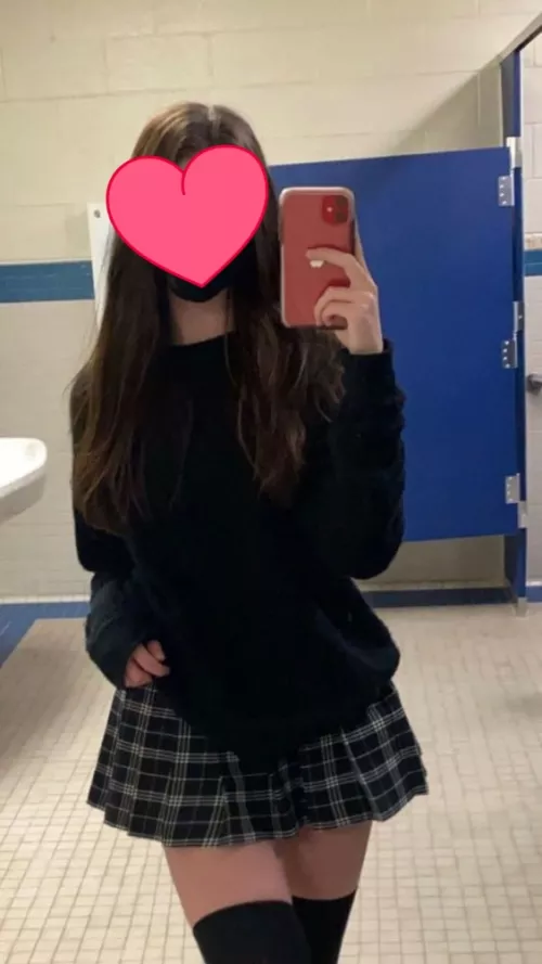 college fit 🤭(felt cute)