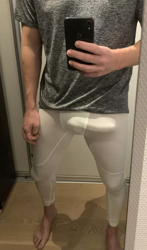 Heading out for the gym this morning