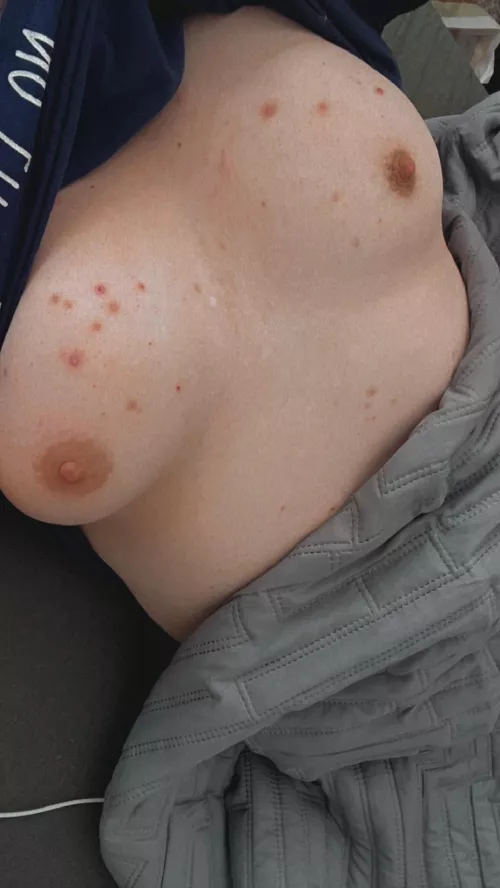 I have a first date this week and I’m excited, but self-conscious… what do you think?