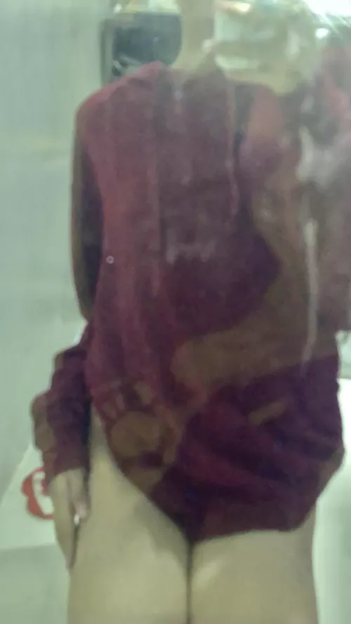 I need an intelligent and hot buddy