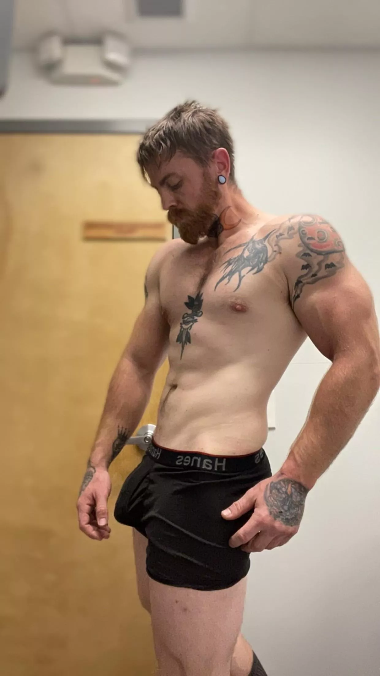 Just got the neck finished but kinda itching for more. What you think?