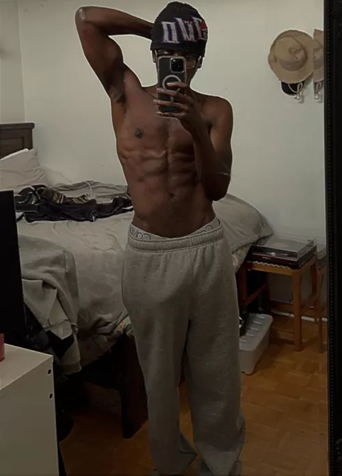 Let’s hit so(m)e cardio🇨🇦