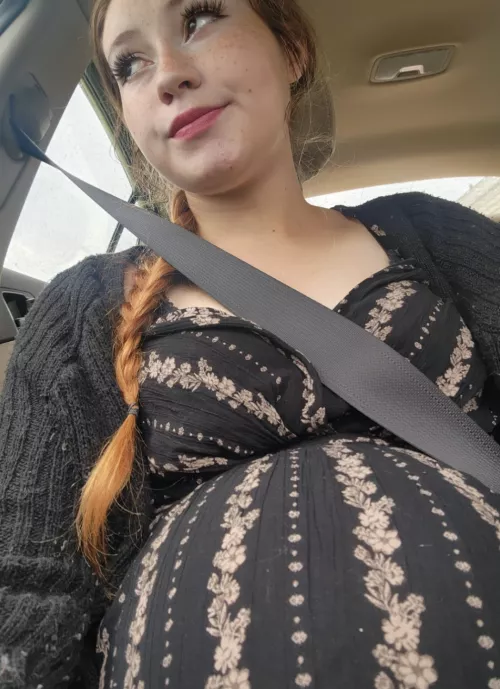 My 9 month bump was so adorable, I can't help but miss it!❤️