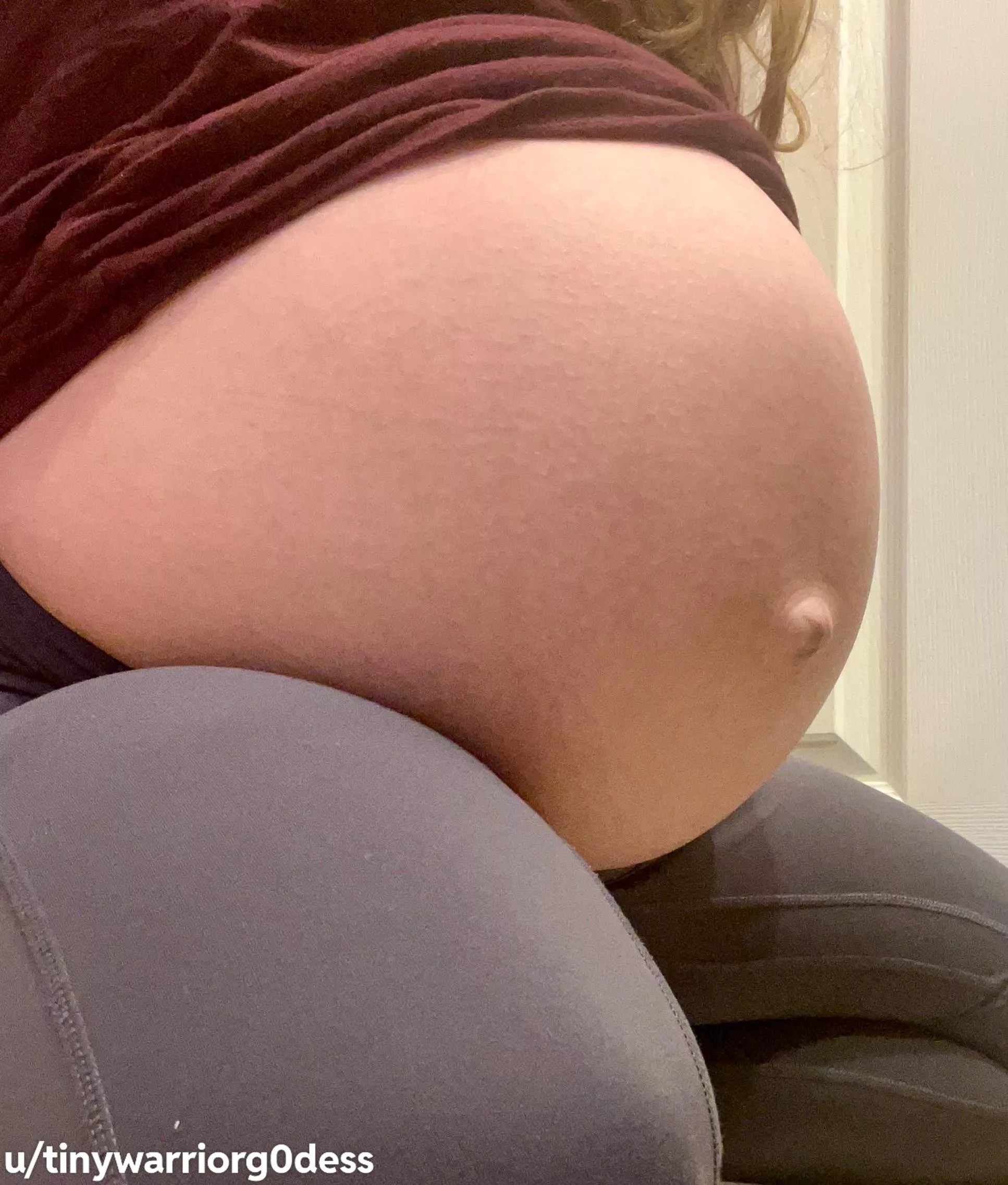 Pretty Preggo Tummy 😋💗