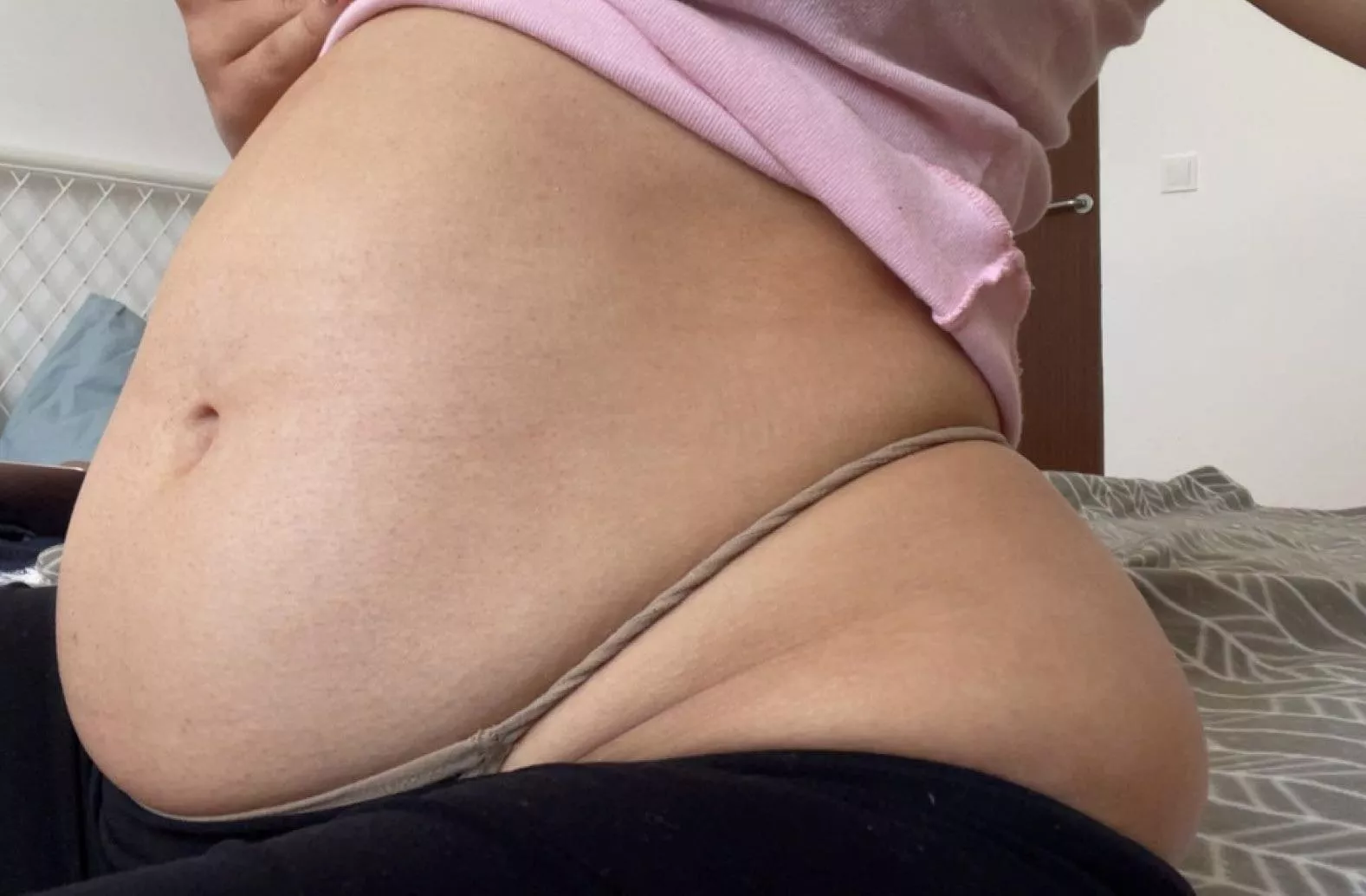 this croptop used to fit better still some time ago 😳