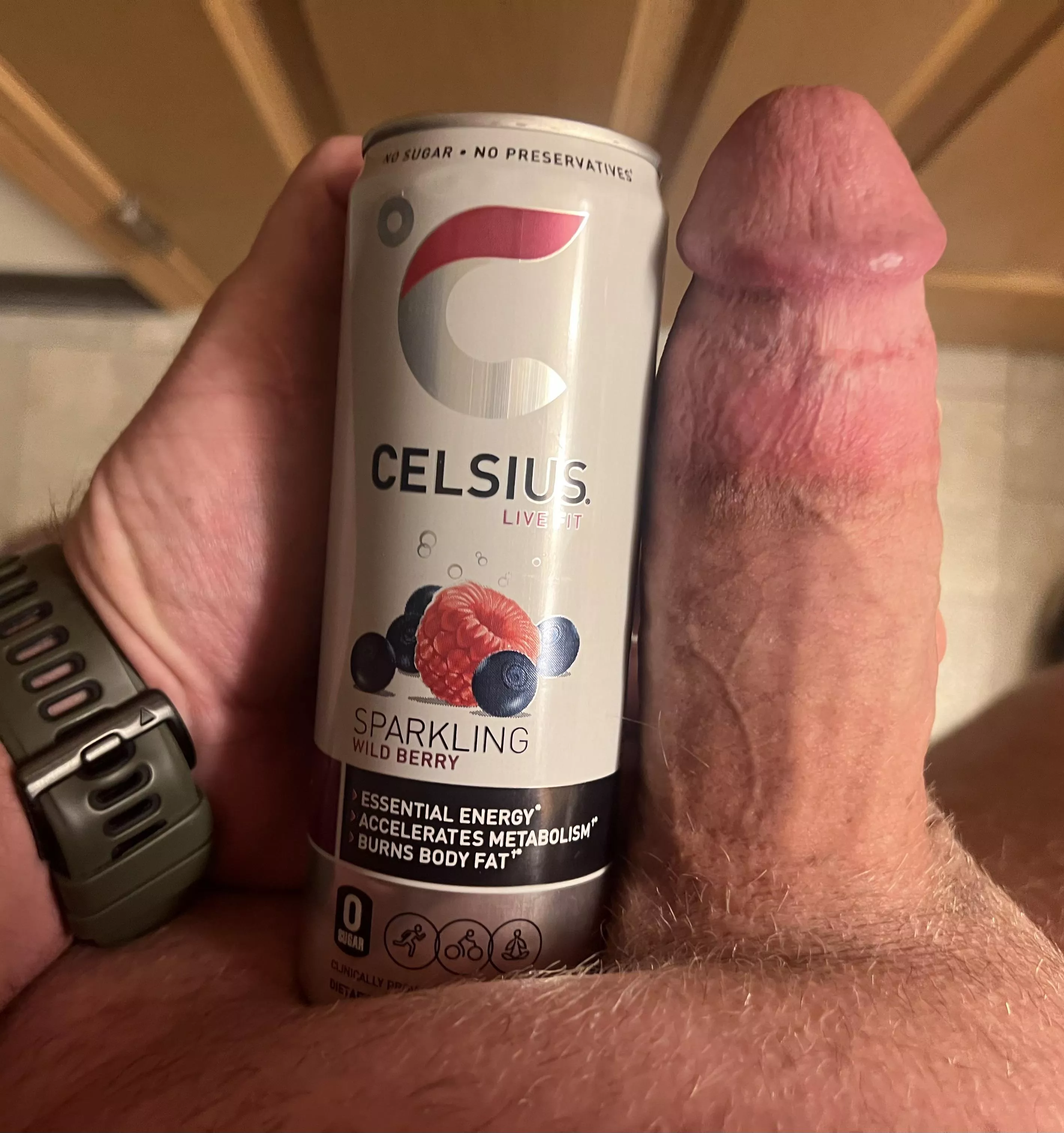 Upvote if I’m bigger - messages always open