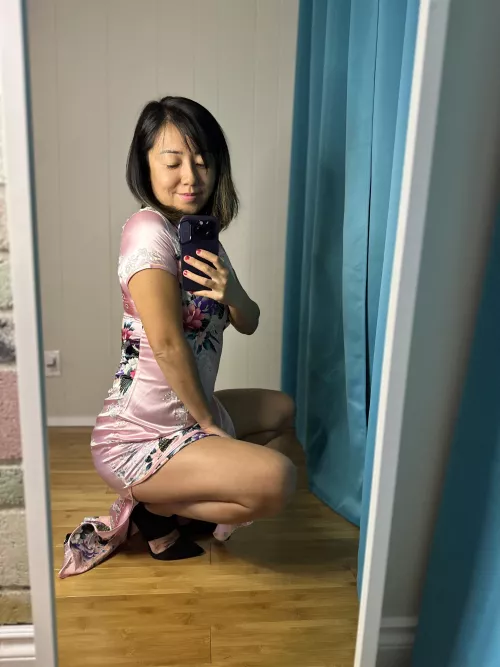 What if I told you I have a strap on under this dress…