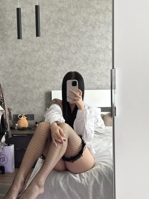 21f I hope my smile is as big as my booty