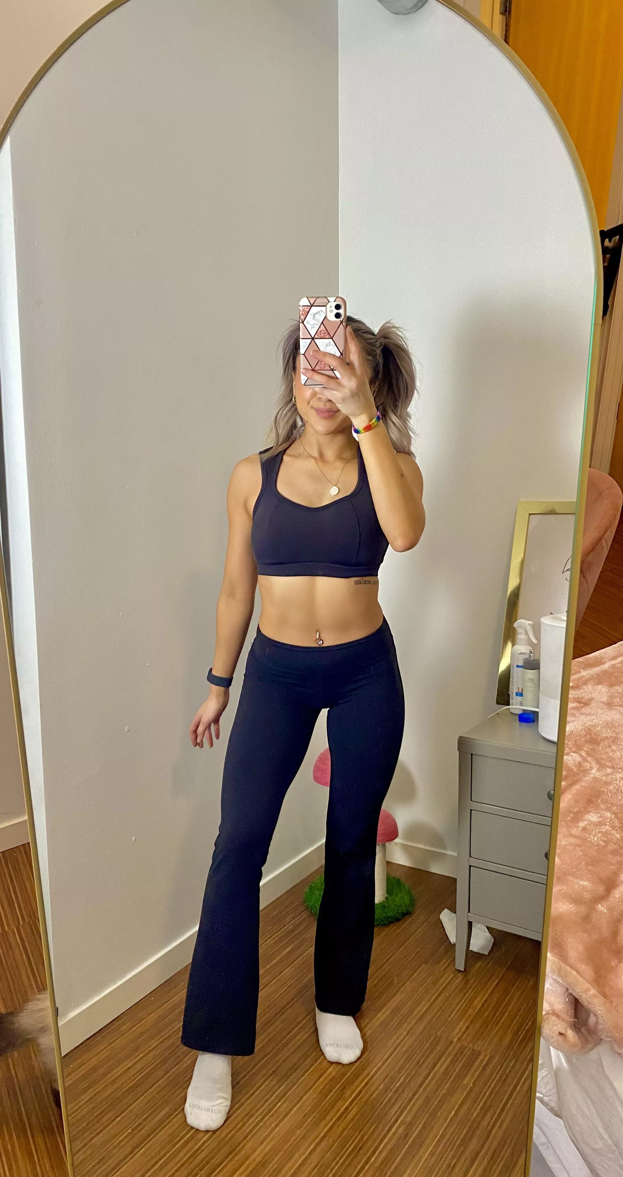 [5’1] [Petite Asian] Anyone want to have some fun