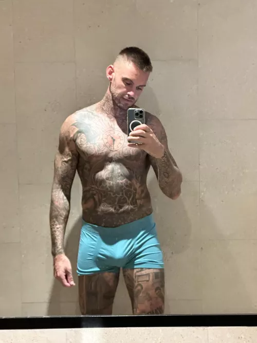 Army skin & blue Uniform :) What color next?