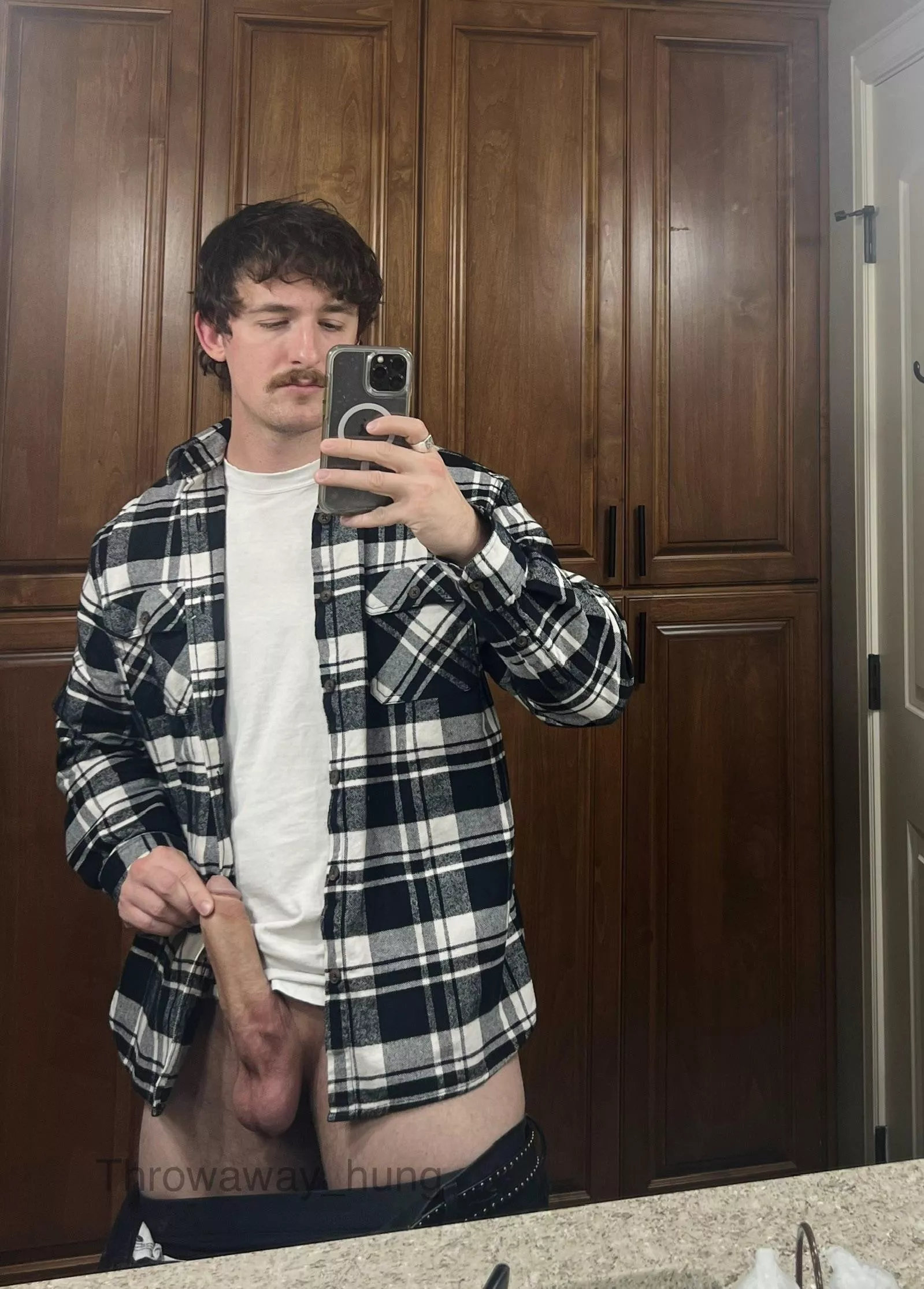 can i park this big mac truck right in your little garage?