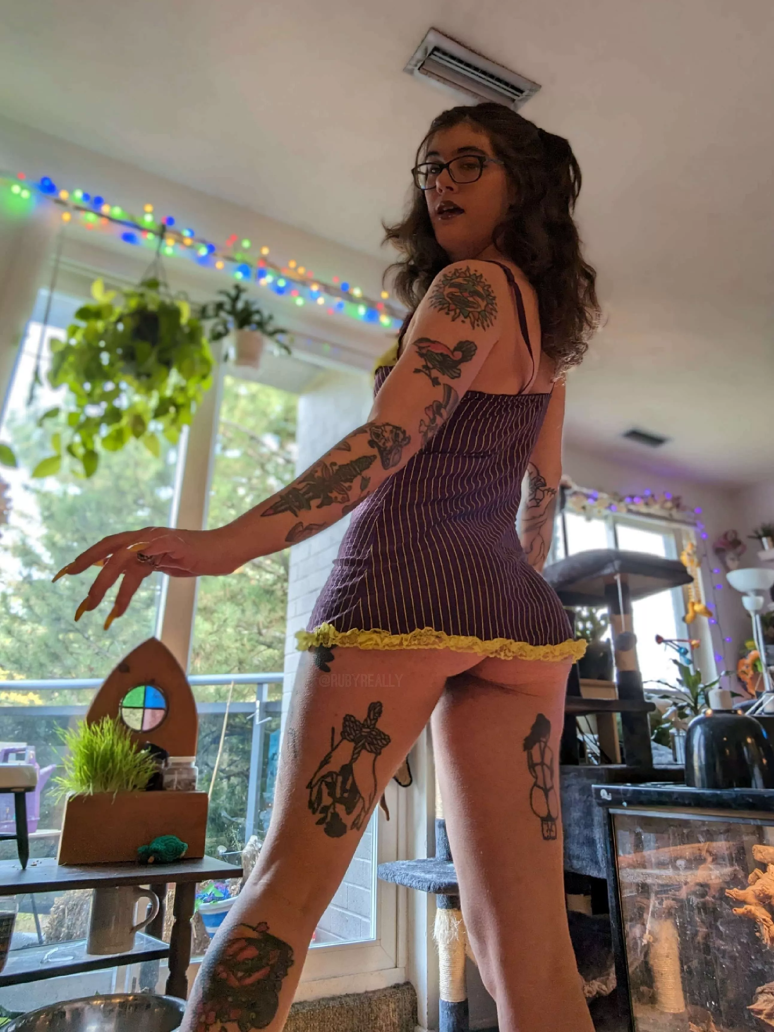 Do my kinky tatts turn you on