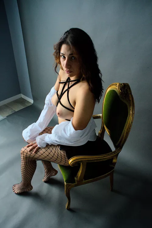 Do you rather cum in my mouth or my pussy??