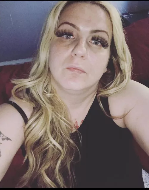 Follow me @sammyraxx88