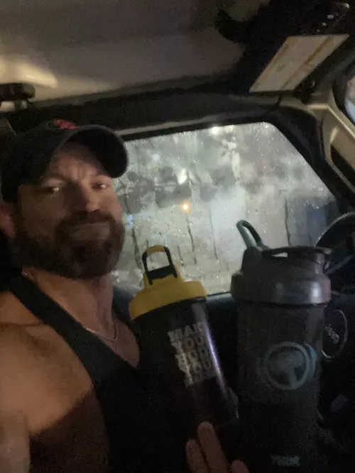 Happy Sunday -- LFG 🤘🏼