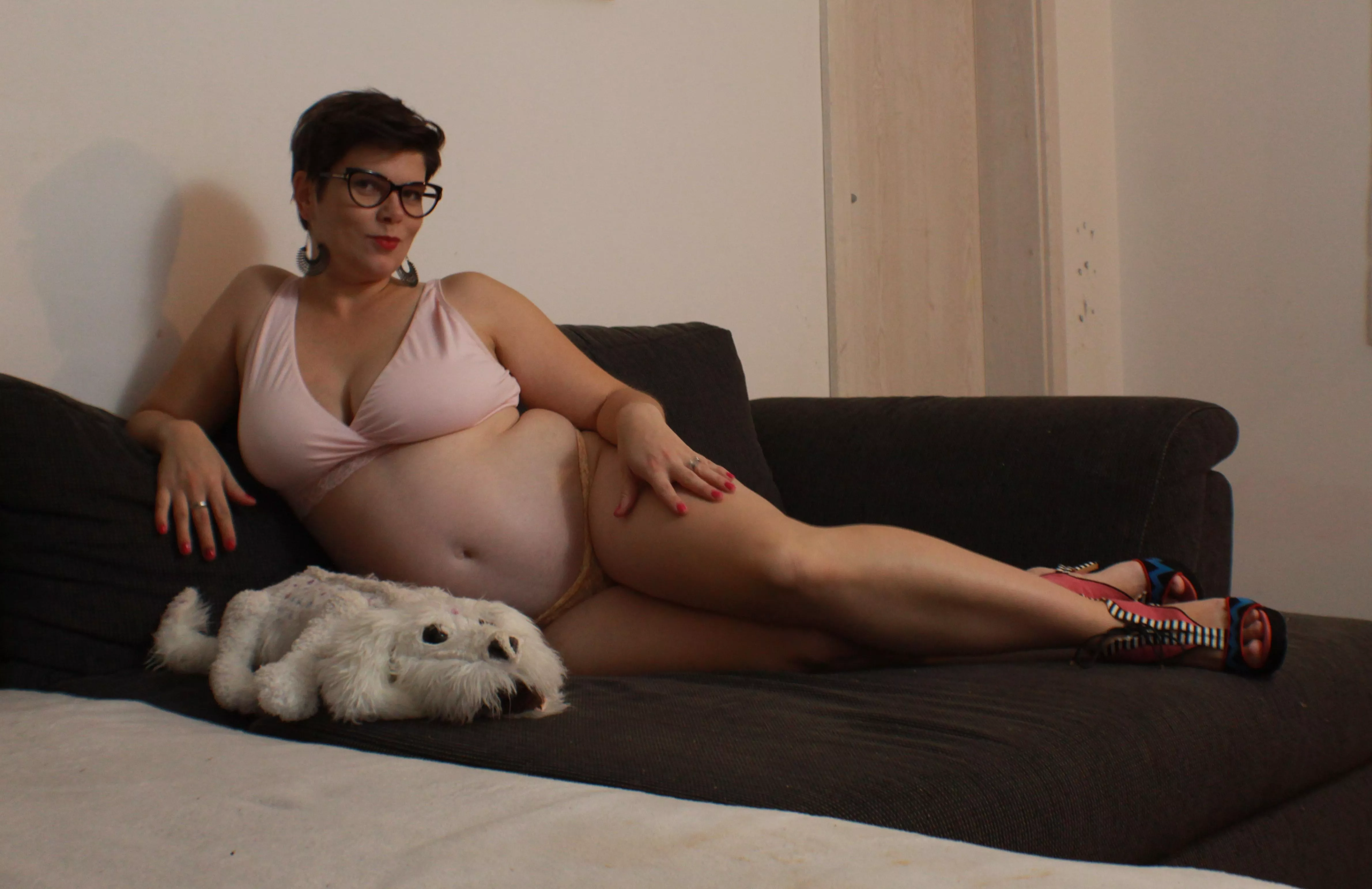 Hi ... I am Christy 😘😘😘