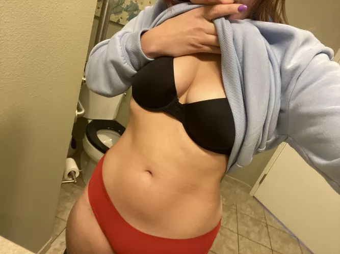 i love this color combo, so classic