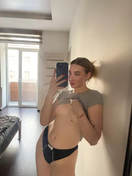 I love when my nipples suck