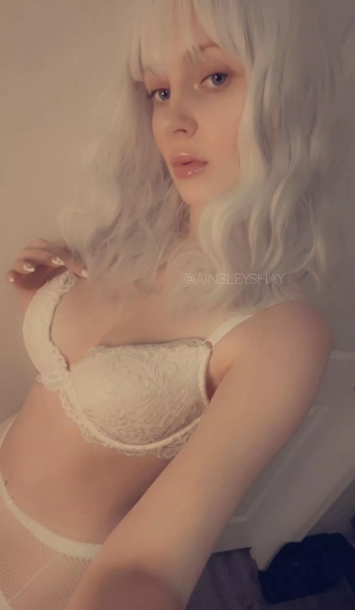 👄 In Love With This Soft Pink Lipgloss 👄