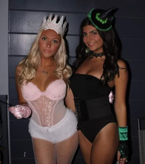 Pretty princess or seductive witch?