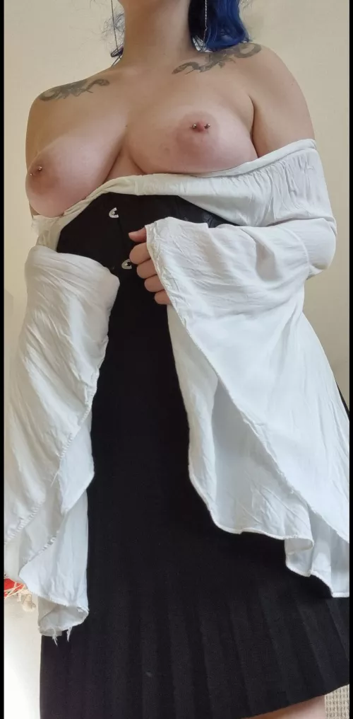 Who wants to breed this young maiden?