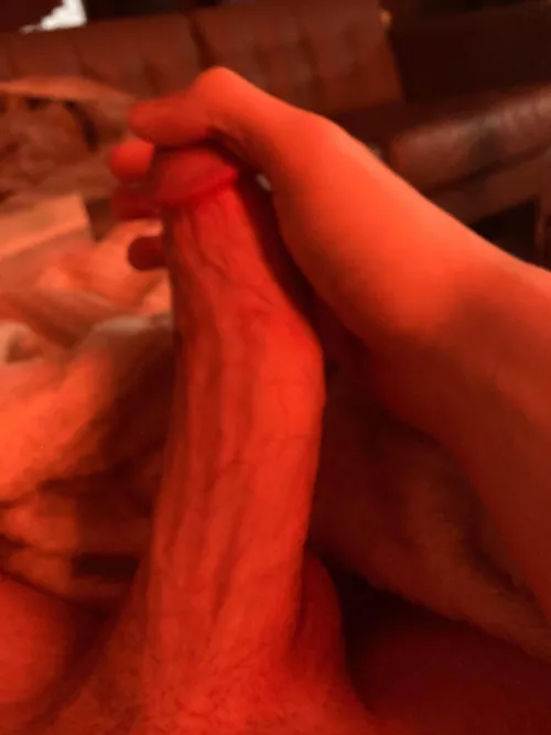 who wants to ride me till my balls are empty?