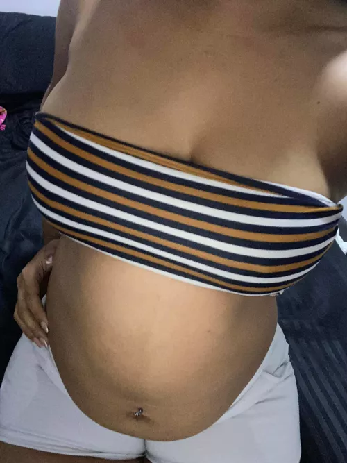 Would you like to see my naked 34 week pregnancy photos?