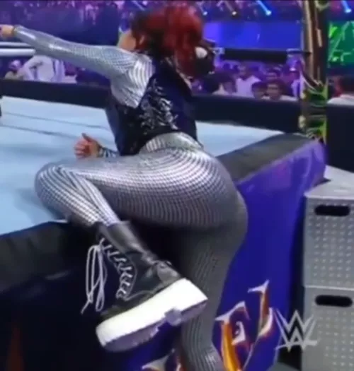 Bayley Crown Jewel appreciation