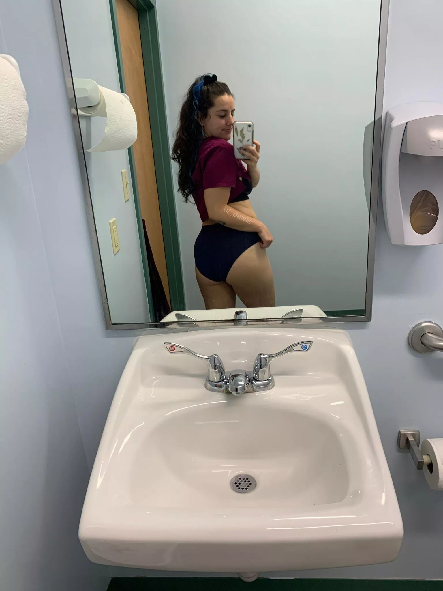 i hope you're okay with realistic work panties