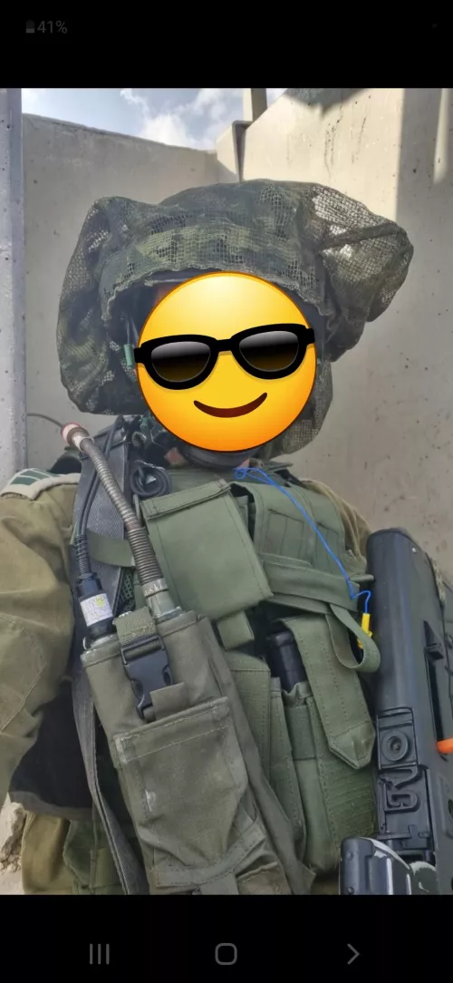 M4F Combat Soldier on base need your help