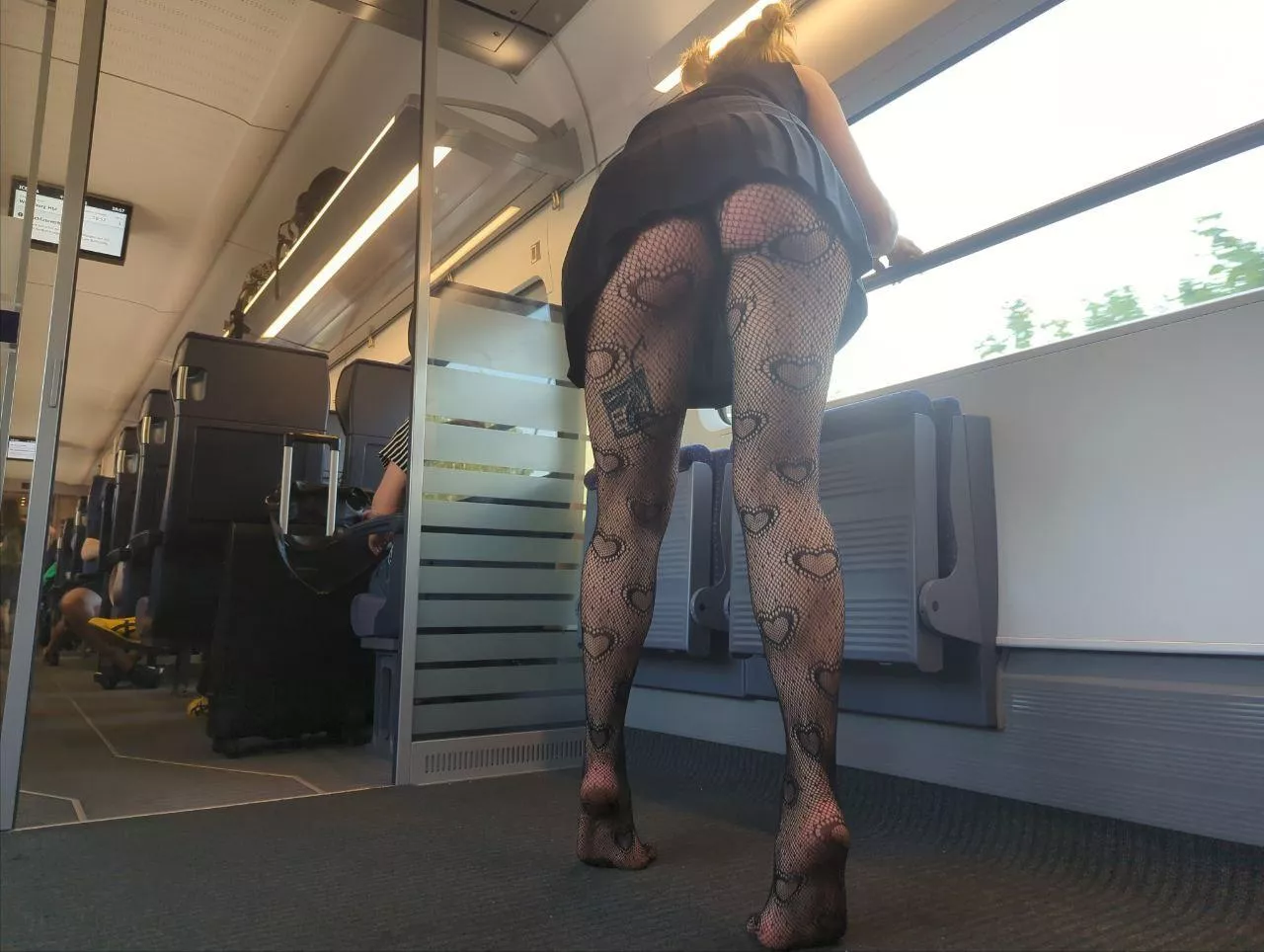 my granny told me that skirt is way too short last time i visited here.. 🤷‍♀️