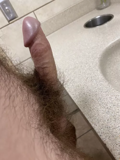 Rate my hairy cock 1-10? (6.5”)