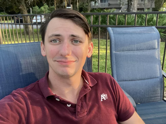 [30] enjoying the sunset. DMs welcome